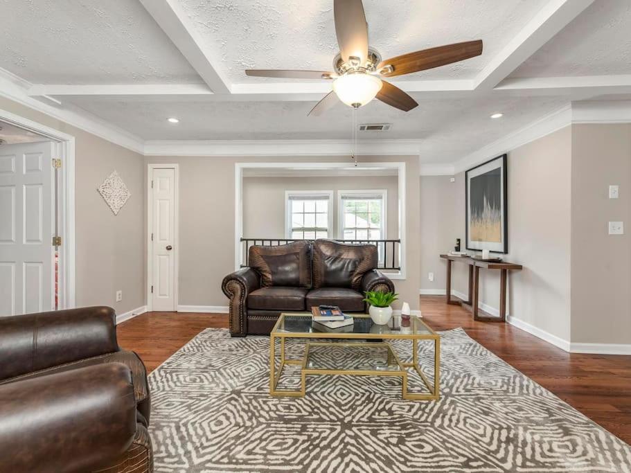 Gorgeous East Village Home Near Downtown Sleeps 12 5 Bedrooms Coffee Bbq Ac Parking Atlanta Exteriör bild